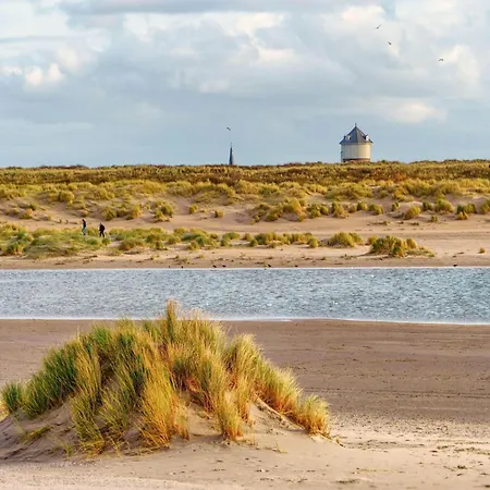 In With Sea Views Apartment *